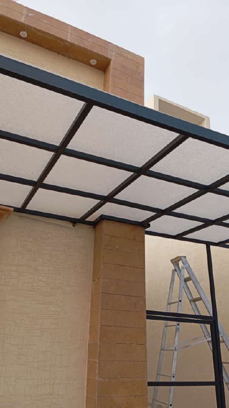 برجولات مع أرضية خشبية